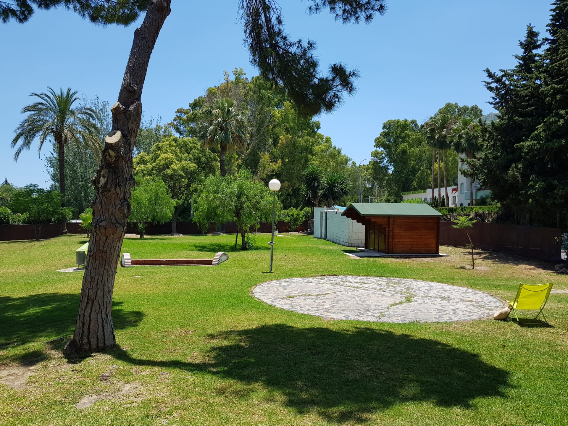 Move-In Ready 2-Bed Apartment Near Torremolinos Centro & Beach — Torremolinos Centro