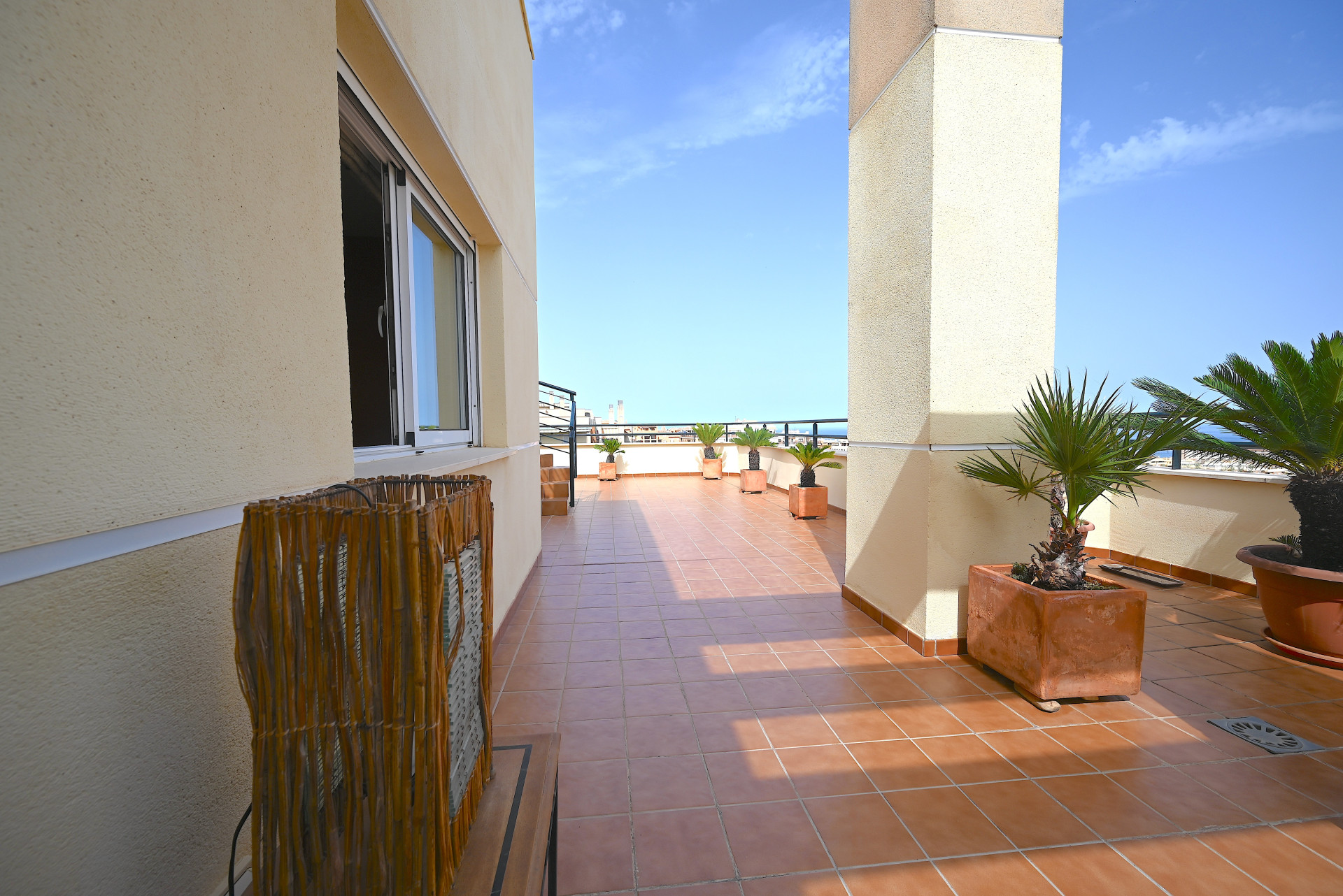 Stunning 4-Bed Penthouse with 224m² Terraces & Solarium, Torremolinos — Torremolinos