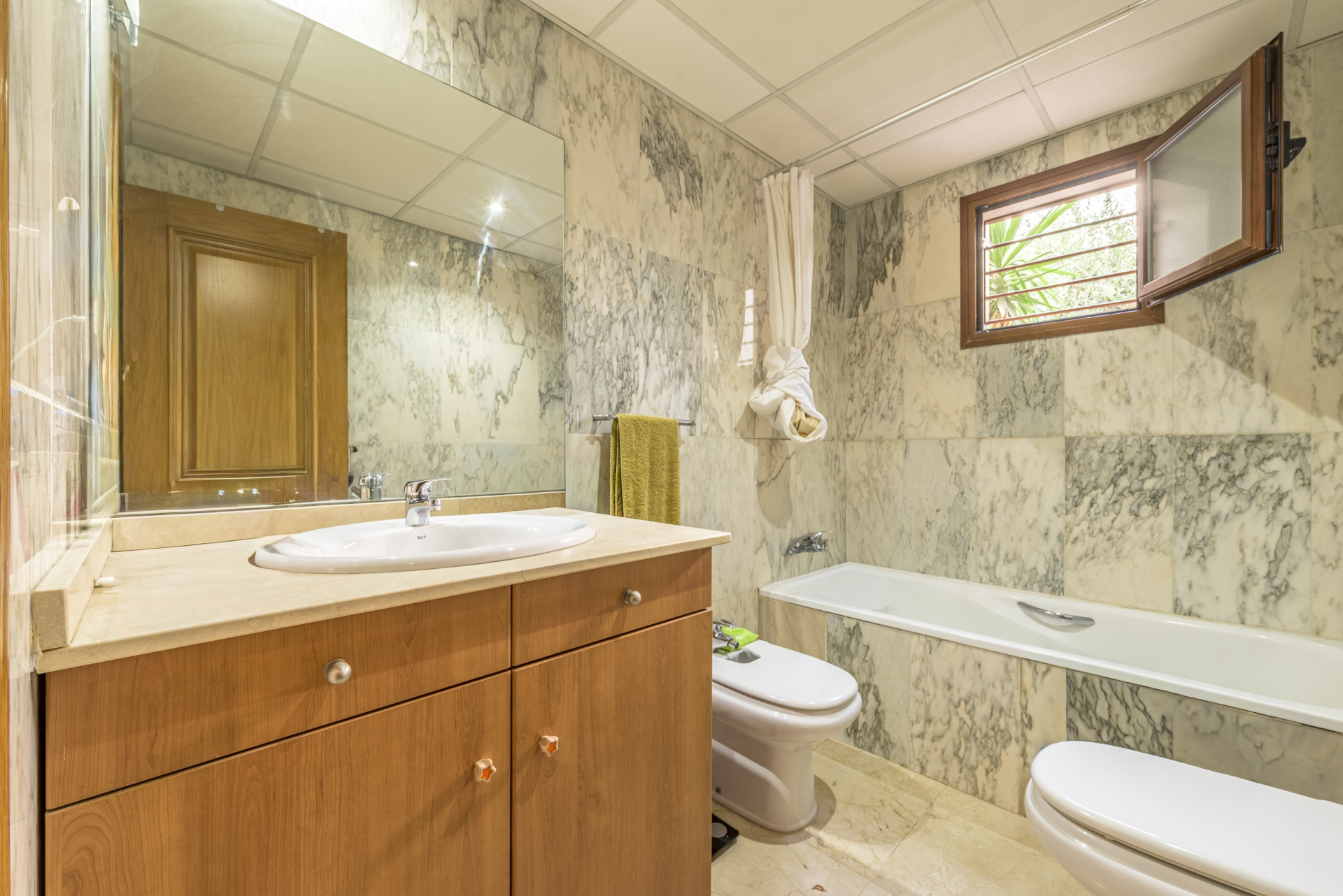 Ground Floor Apartment with Two Gardens & Pool, Loma del Real, Mijas Costa — Mijas Costa