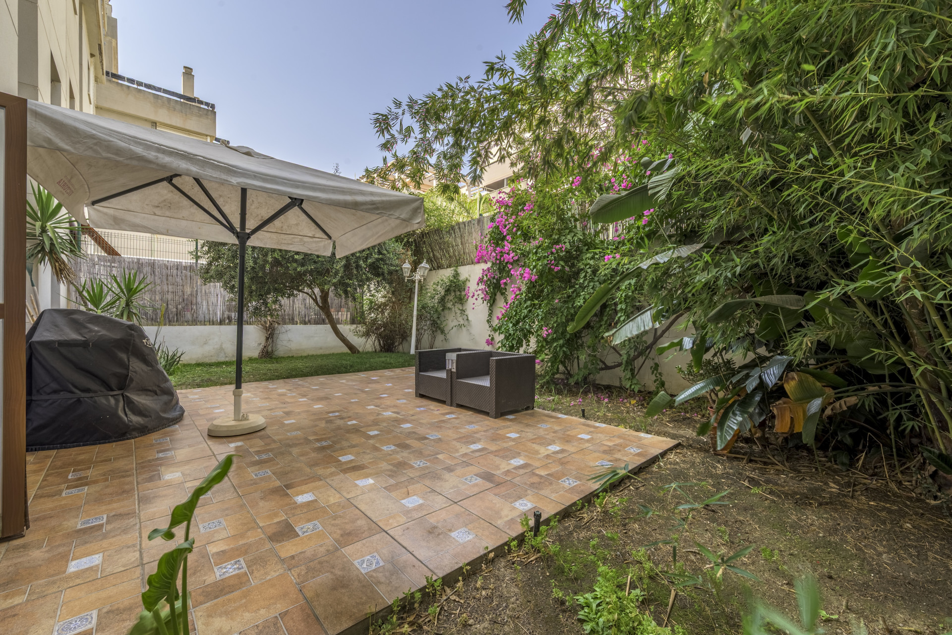 Ground Floor Apartment with Two Gardens & Pool, Loma del Real, Mijas Costa — Mijas Costa