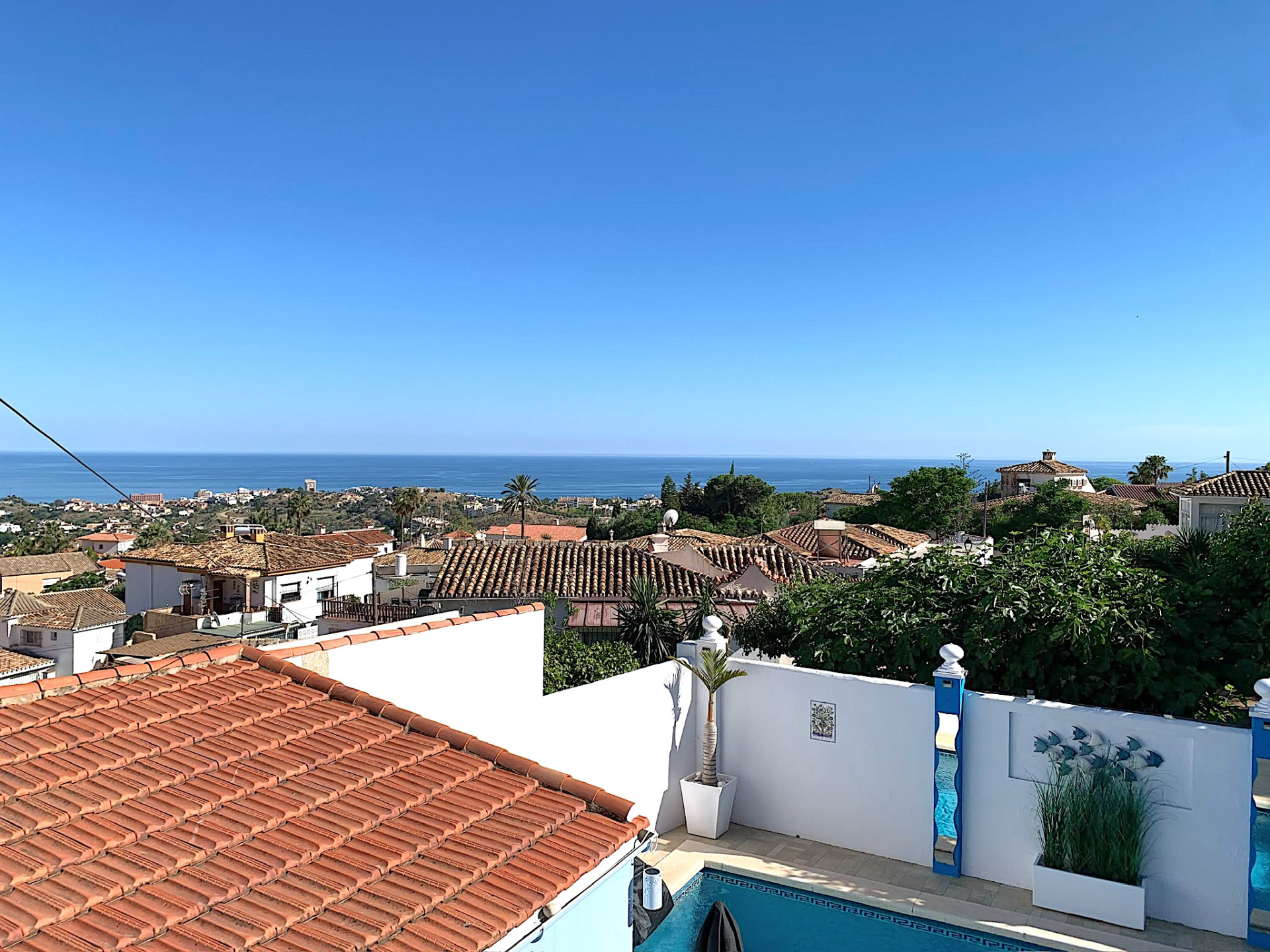 Luxury Sea View Villa in Benalmadena Centro with Established Rental Business — Benalmadena Centro