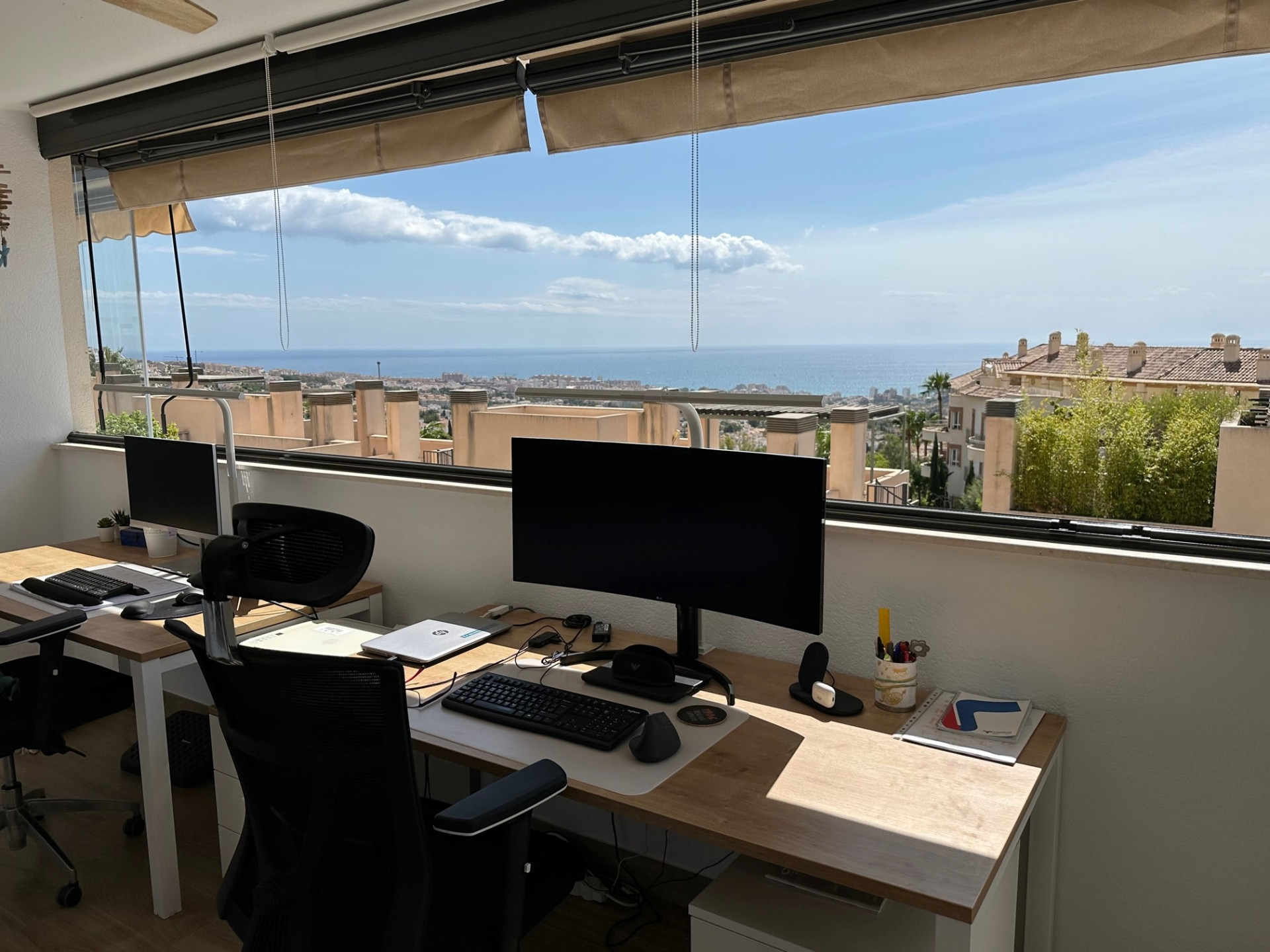 Renovated 3-Bed Sea-View Apartment with Pool in Montealto, Benalmádena — Benalmadena