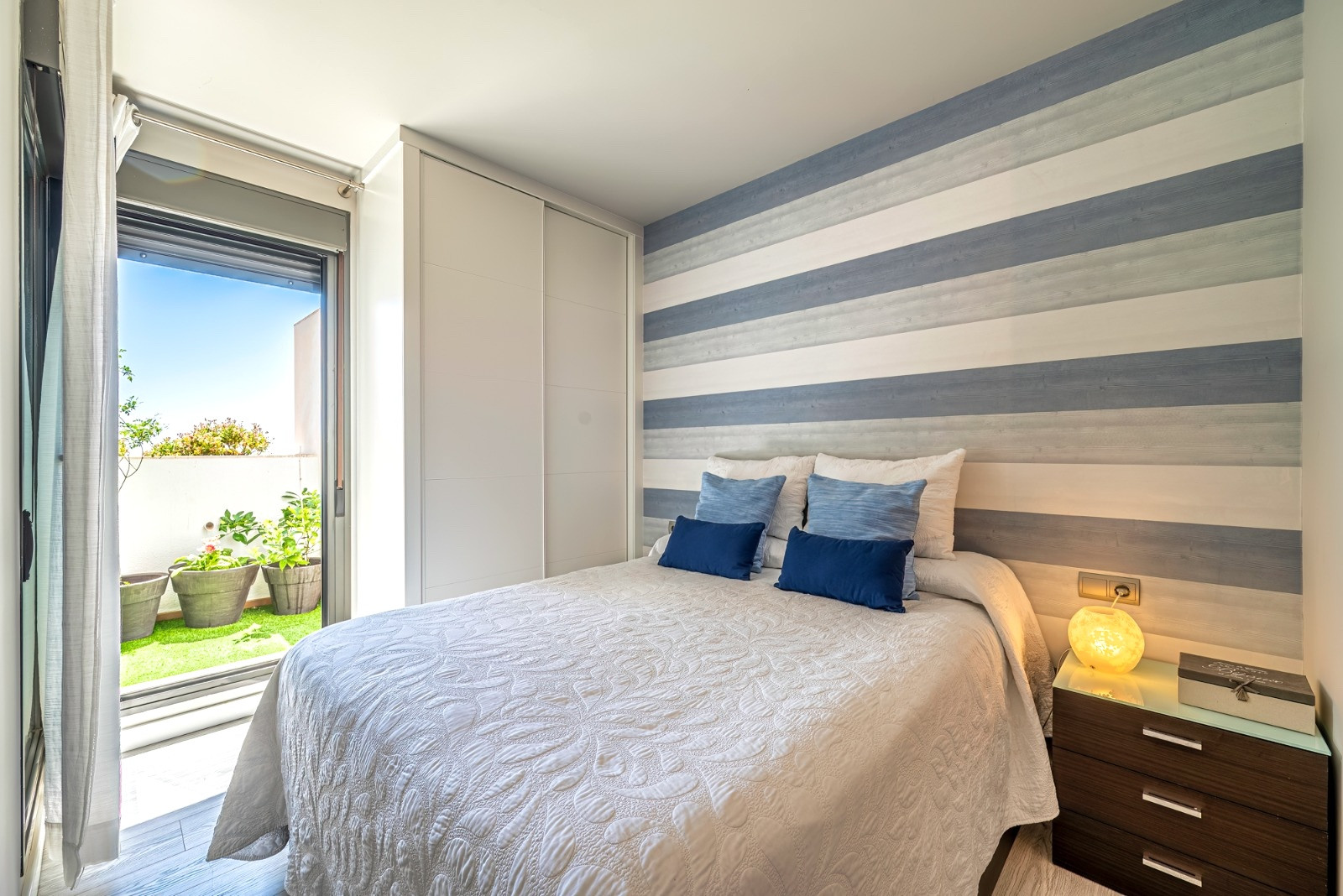 Renovated 3-Bed Sea-View Apartment with Pool in Montealto, Benalmádena — Benalmadena