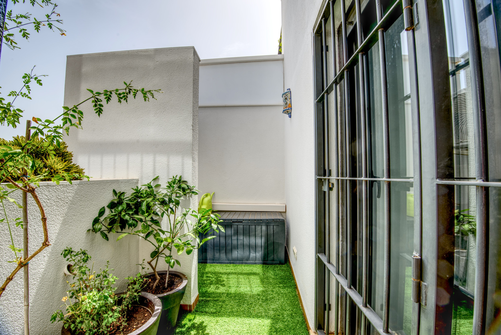 Renovated 3-Bed Sea-View Apartment with Pool in Montealto, Benalmádena — Benalmadena