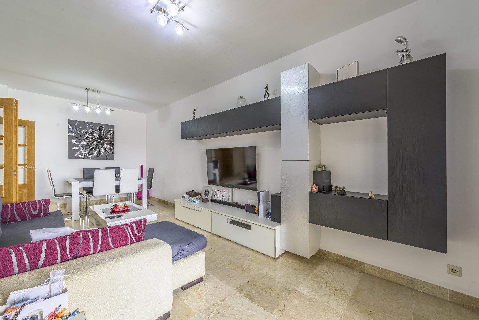 Bright 3-Bed Apartment with Pool in Lomas del Real, Mijas Costa — Mijas Costa