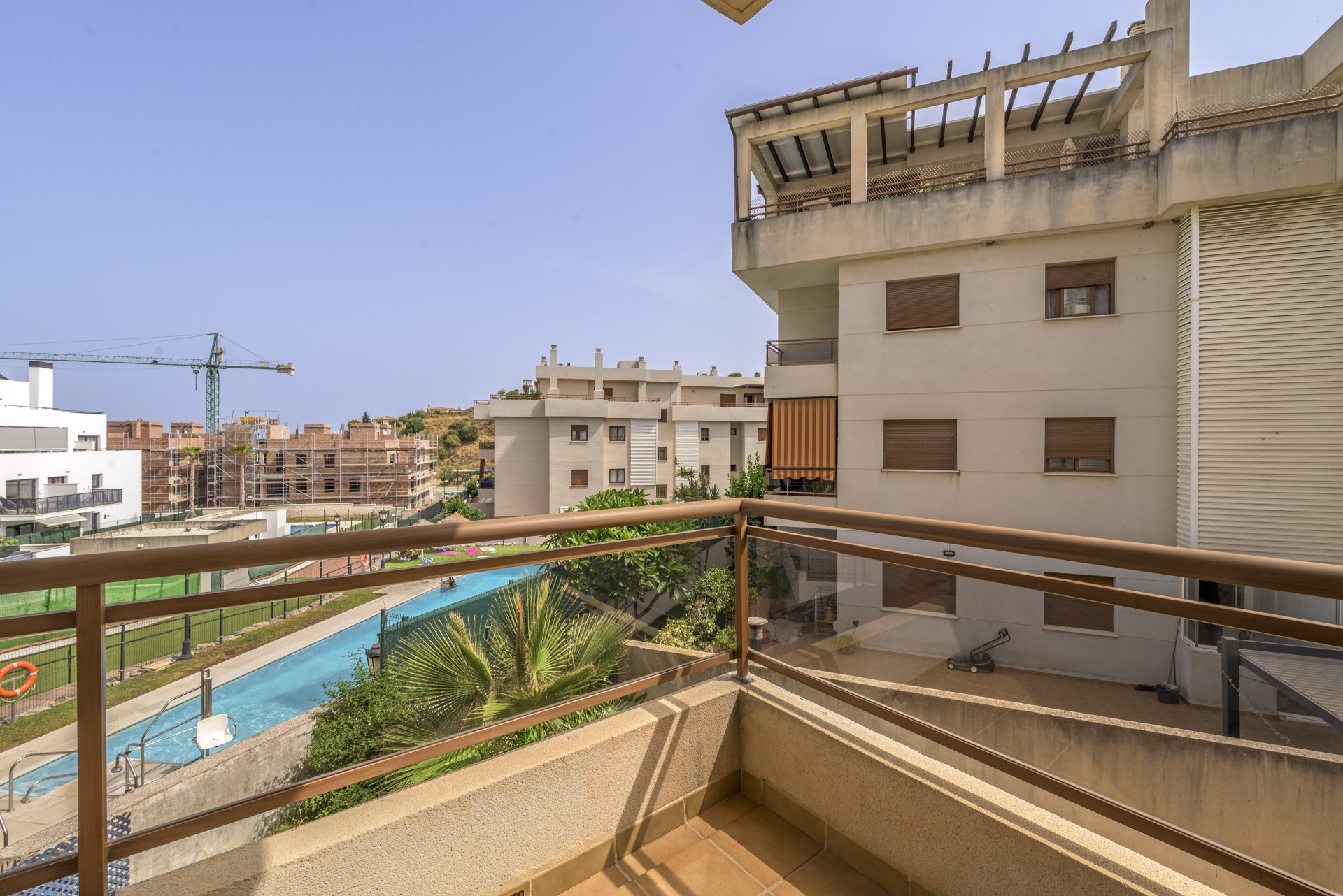 Bright 3-Bed Apartment with Pool in Lomas del Real, Mijas Costa — Mijas Costa