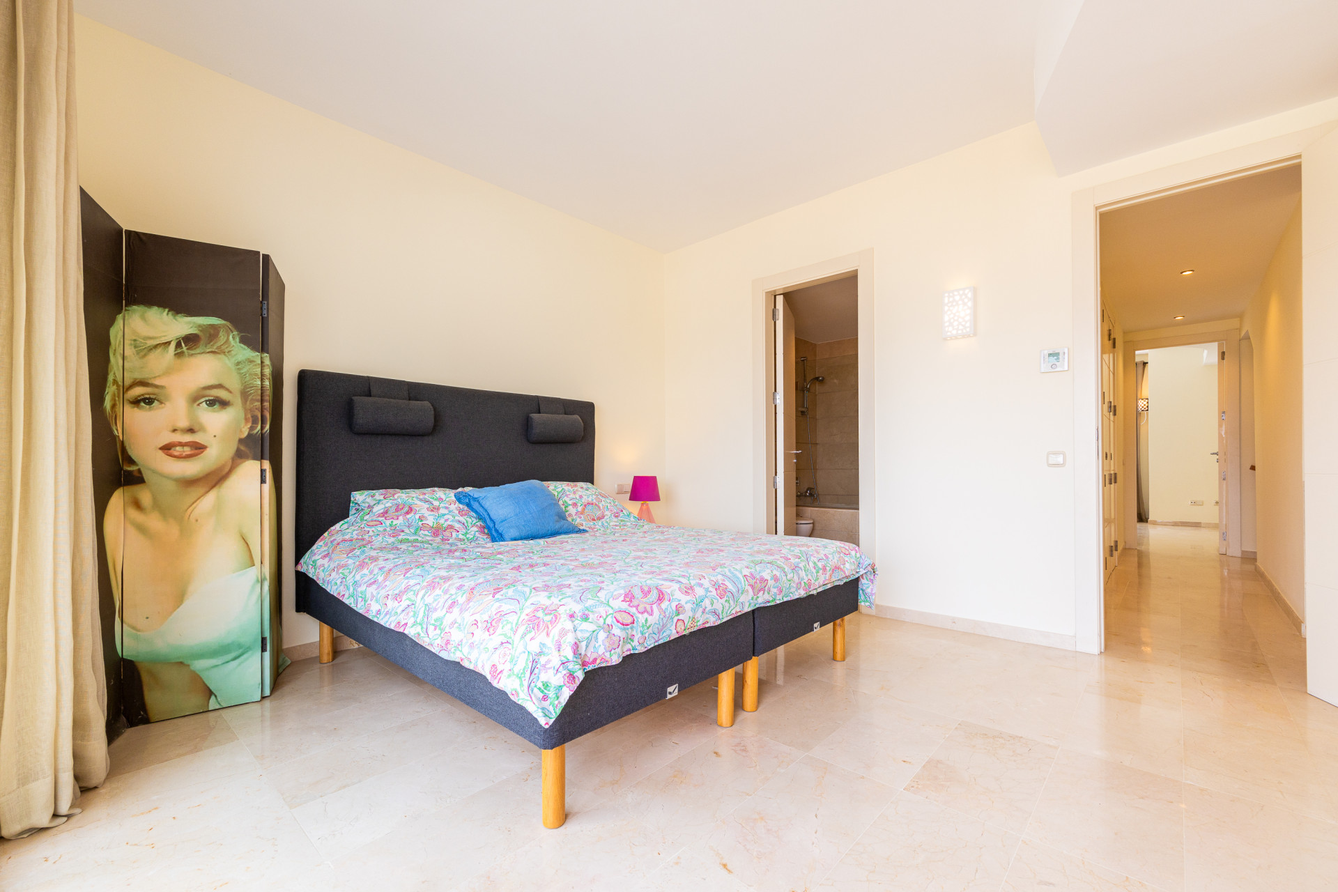 Bright 3-Bed Townhouse with Views & Pool, La Cala Golf Resort — La Cala Golf Resort