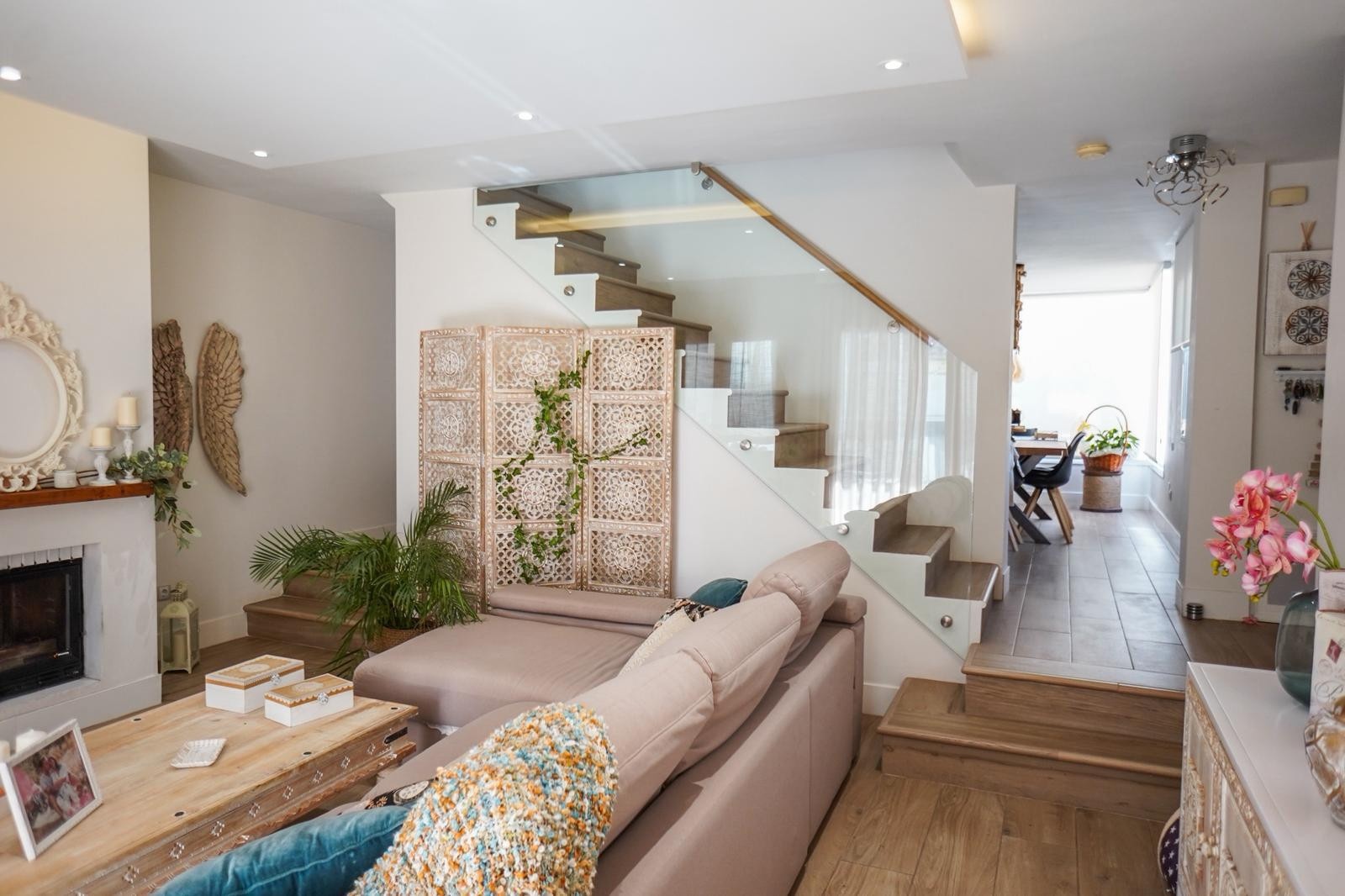 Turn-Key Corner Town House with Pool in Benalmádena Pueblo — Benalmadena Pueblo
